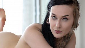 Obsidian Photo Album: cliff notes | SuicideGirls