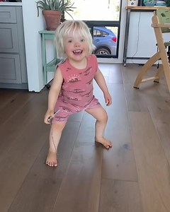 Whose ready for the weekend?! 😎 At DSDN our goal is to provide local organizations and medical professionals the tools and resources needed to discuss Down syndrome in a way that is supportive and educational. Learn more at https://www.dsdiagnosisnetwork.org/for-down-syndrome-professionals | Down Syndrome Diagnosis Network - DSDN