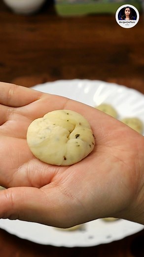 5.4K views · 115 reactions | Methi Mathri | Indian Snacks...