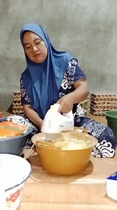 Bikin kue nastar keju di acra penganting | Ikmal Izroq
