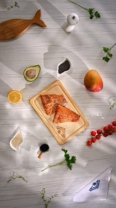 🥭 Smoked Alaska salmon mango salad = summer in a bowl 🍋🐟 Sweet, smoky, tangy, and ready in minutes – this bright, refreshing salad is the perfect no-cook lunch. You’ll need: Hot smoked Alaska salmon, diced mango, avocado, cherry tomatoes, teriyaki sauce, sesame seeds, fresh herbs, and a squeeze of lime. Toss it. Plate it. Devour it. 🌿✨ https://bit.ly/4kWB21E?utm_source=facebook&utm_medium=social&utm_campaign=dhfacebook&utm_content=app.dashsocial.com/edelman/library/media/546993079 | Alaska S