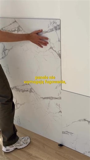 Zalania? My się takich rzeczy nie boimy. 😎 Panele SPC Vilo przeszły niejeden test wytrzymałości i zawsze wychodzą zwycięsko. 🥇 Trwałość, na której możesz polegać, bez względu na okoliczności! Sprawdź warianty i kolory na vilohome.com ✨ #paneleSPC #SPC #vilo #testpaneli #wodoodporność | Vilo. Dom od nowa.