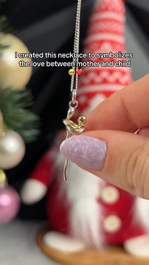 110K views · 111 reactions | A necklace that symbolizes the eternal love between a mom and her son. An embrace that stays forever, no matter the distance. Because a mom and her son share a bond that is, and always will be, eternal love. | Safrarous.en | Facebook