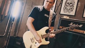 32K views · 1K reactions | “CORTEX” Garage Fuzz na Brutal Session no Estúdio Toth. | GARAGE FUZZ. | Facebook