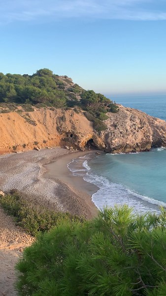 Exploring the Stunning Beaches of Sitges, Spain