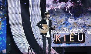 Cháu nội 7 đời của Cao Bá Quát gây 'sốt' khi kể Truyện Kiều bằng âm nhạc