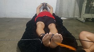 Raxan tickles a man's feet (3) | Clips4sale