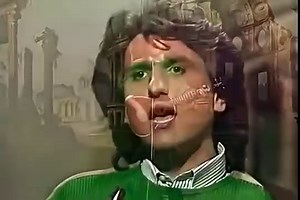 33K views · 1.9K reactions | Toto Cutugno -- L'Italiano 1983 Salvatore (Toto) Cutugno (Fosdinovo, 7 juli 1943) is een Italiaans zanger. | Oldie video's on line | Facebook