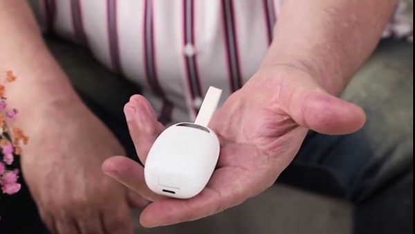 Hearing Aids for Seniors & Adults with Noise Cancelling, Rechargeable Digital Hearing Amplifier Into Ear LED Power Display