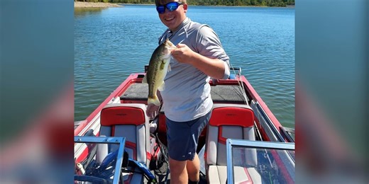 Aurora, Mo. teen suicide sparks conversations about the dark side of the internet