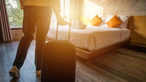 Spring Hotels obsequiará con 1.000 noches a los héroes de 2020