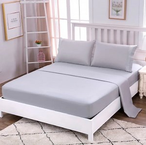 [Hot Item] in Stock Home Luxury Solid Extra Soft Cooling Sheets Wrinkle Free Bed Sheet Set for Home