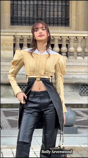 BLACKPINK Lisa Stylish Cool At Paris Fashion Week