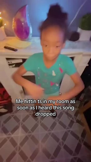 Go tune in 😂🔥 #foryou #xybca #zess #airbend #nyc #newyork #viral #sitondat #listen