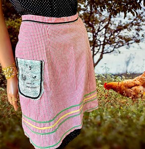 Vintage Gingham Apron: "drinkie Winkie" Barware Pocket, Upcycled Cotton - Etsy