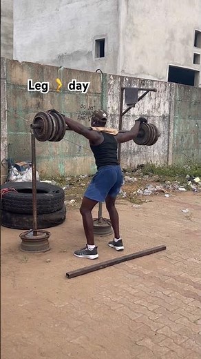 Let’s get the leg 🦵 started #gym #bodybuilding #subscribe