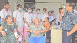 Today’s topic focused on the use of a Ryles tube (also known as an NG tube or Nasogastric tube) for feeding patients who cannot eat solid food due to medical conditions. The students were taught about two primary methods of feeding: Enteral feeding: This involves delivering food directly into the stomach or small intestine via a feeding tube like the Ryles tube. It's ideal for patients with functioning digestive systems but who are unable to swallow or consume food normally. Parenteral feeding: 