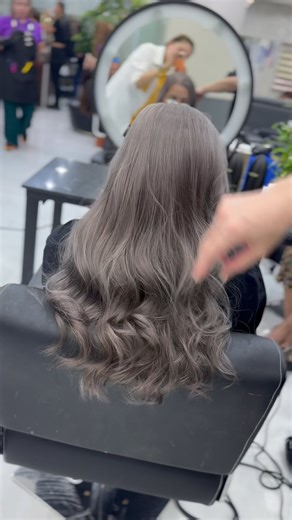 Ash grey 勇 From boring brown colour to gorgeous cool grey color that melts from root to tip.  DM us for details +971585295499 ✨Thank you as always for choosing and trusting Hollywood ladies beauty saloon we will surely give the satisfaction that you need ✨ #Hollywoodsalon #Balayage #Highlights #Milktea #Ashgray #HairBotox #Protein #hairextensions #microblading #Acrylic #nailextensions #hydrafacial #eyelashextensions | Hollywood ladie salon | Facebook
