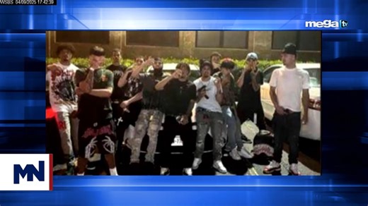 2.4K views · 50 reactions | 'Sonando en Cuba' Banda FBM integrada por cubanos extorsiona a inmigrantes indocumentados en Texas. | MegaTV | Facebook