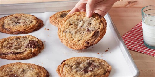 Before You Bake Cookies, Know the Difference Between Parchment and Wax Paper