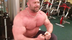 Zas ňáký ty cecky na tom Extrifitu... Radek Lonc aktuálně. | Extrifit.cz