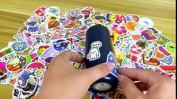 600PCS Mixed Cool Stickers for Adults, Teens, Kids, Vinyl Aesthetic Stickers Stickers for Water Bottle, Laptop, Guitar, Skateboard, Luggage, Waterproof Cute Stickers Variety Pack