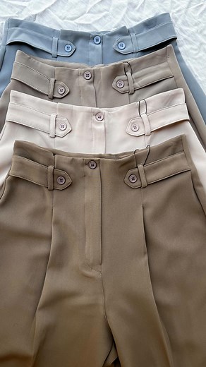 Modest pants ensure you look and feel fabulous🖤✨ 2x2clothing.com | 2x2 Clothing