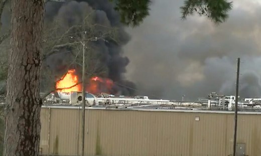Crews remain on scene following 3-alarm fire at former Dixie Cold Storage