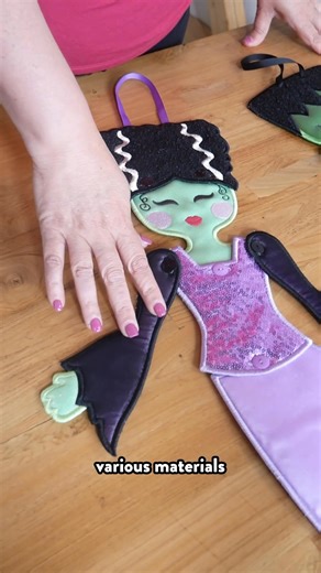 🎃🕸️ 𝐈𝐧𝐭𝐫𝐨𝐝𝐮𝐜𝐢𝐧𝐠 𝐨𝐮𝐫 𝐒𝐏𝐎𝐎𝐊-𝐭𝐚𝐜𝐮𝐥𝐚𝐫 𝐍𝐄𝐖 𝐁𝐎𝐍𝐔𝐒 𝐁𝐔𝐍𝐃𝐋𝐄! Frankie and his Bride are creeping onto the scene—and they’re yours 𝗙𝗥𝗘𝗘 when you spend just $30 in a single order! 🧵💚🖤 But... they’re only here for a limited time before they vanish into the shadows... 𝒎𝒘𝒂𝒉𝒂𝒉𝒂𝒉𝒂! 🕷️🦇 👉 Tap to shop & claim your creepy-cute pair! www.DesignsbyJuJu.com | Designs by JuJu