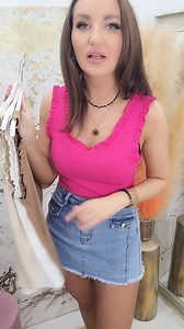 🌸🌸🌸 Top 49zl Selmo 1613 beż Selmo 1613 fuksja Selmo 1613 camel Selmo 1613 biały Chcesz kupić ten produkt? Wpisz powyższy kod 🩷 potwierdz i oplac koszyk w ciągu 24h! Jeśli odbierasz w sklepie stacjonarnym Twoje zamówienie czeka na Ciebie 3dni! ❣️ | BUTIK Mfashion