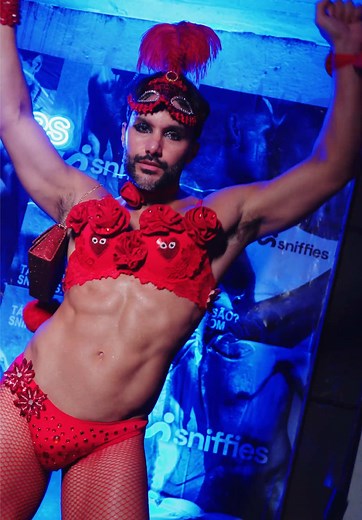 ✨ Paquera ou romance de Carnaval? Tem encontros que começa na pista da BBZÃO. Outros… começam no Sniffies.com 🫰🏽😈 Mas uma coisa é certa: quando duas potências se unem o clima sempre esquenta. 🥵❤️‍🔥 @sniffiesapp CARNAVAL BBZÃO X SNIFFIES 🔥 💥💥💥💥💥💥💥💥💥💥💥💥 Carnival affair? Or Carnival romance? Some encounters happen on the BBZAO dancefloor, others you discover on Sniffies.com. Either way, things are bound to get hot. 🥵 @sniffiesapp CARNAVAL BBZÃO X SNIFFIES 🔥