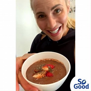 A delicious, satisfying snack we don't have to feel guilty about? We're here for it, Tiffiny Hall! Learn how to make her scrumptious strawberry & cacao chia pudding using our Almond Original milk! #MakeTodaySoGood | So Good
