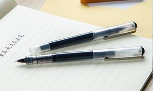 [Hot Item] Office Supply Muji Style Free Ink System Liquid Roller Ball Pen Gel Pen with Quick Dry Ink Pen