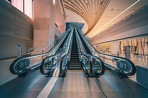 [Hot Item] 0-35 Degree Used Moving Walks Commercial Escalator Stairs