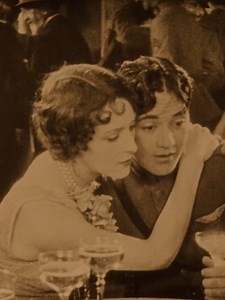 When cinema was still learning how to move, WINGS was already flying. With the camera gliding seamlessly across a crowded Paris café, this remarkable tracking shot from WINGS (1927) remains a striking example of the ambition and innovation of early filmmaking. Directed by William A. Wellman and starring Clara Bow, Charles “Buddy” Rogers, Richard Arlen and Gary Cooper, WINGS follows two young pilots whose friendship is tested amid the aerial battles of World War I. At the 1st Academy Awards, WING