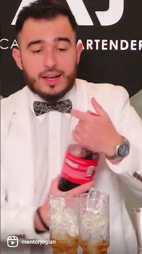 This is how the RUM WITH COCA RICHEST IN THE WORLD is prepared🥃