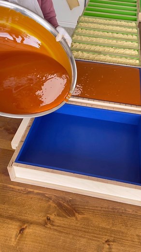 Pouring Calendula Sage soap 🌼 Happy Monday! We’ll be busy stocking the soap shelves this week :) | Ashley Marie Soap