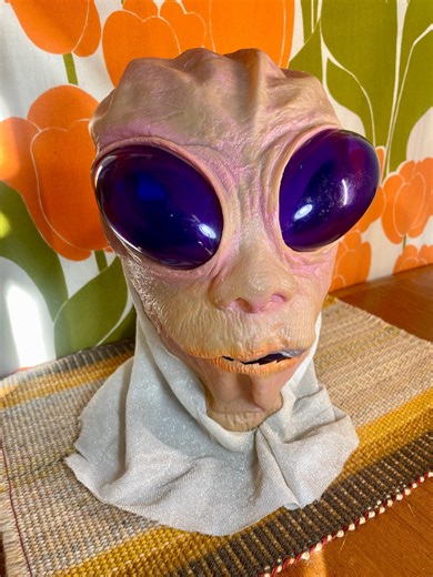 Alien Mask (possibly Be Something Studios, 1990s Era) | Purple Eyes | Silver Hood - Etsy Canada