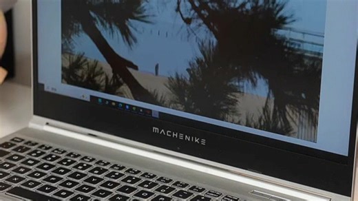 金士顿SDG4存储卡实测体验：高速读写轻松应对4K视频拍摄，稳定耐用，外出旅行拍照录像毫无压力。