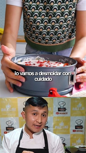 La Carlota de fresa más fácil y deliciosa que probarás ✨ ¡Sin horno y lista en minutos! Perfecta para cualquier ocasión. ¿Te animas a hacerla? 襤❤️ #recetasfáciles #PostresSinHorno #RecetasDeComida #TutorialDePostres #PostresFáciles #DulcesTentaciones | Franco y Sus Sabores | Facebook