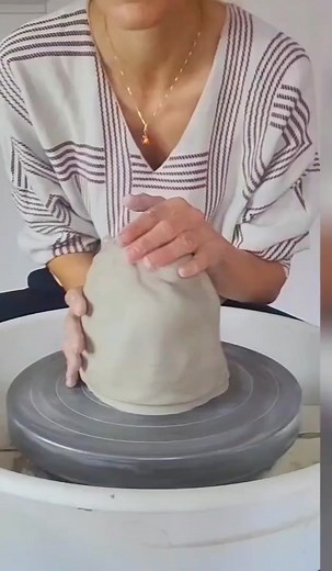 Throwing a Large Pottery Vase on the Wheel #explore #vira #trending #shorts #reel #clay #ceramics #instagram #fashion | Saffron Rubia