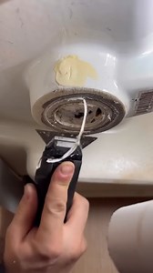 1.2K views | How to replace a bathroom sink waste! #asmr #subscribe #diy #youtubeshorts #howto #plumbing #tools | DIY USA Media | Facebook
