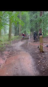 When you get the call that dinners ready 🍲 🤤Vlog from last weekends Sunday race now up on the tube, #OiOi 🤘 | Ben Deakin