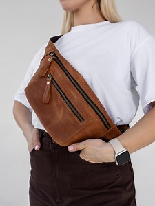 Minimalist Leather Fanny Pack, Women Sling Bag, Personalized Belt Bag, Crossbody Hip Bag, Girlfriend Gift, Casual Waist Bag, Gift for Her - Etsy Canada