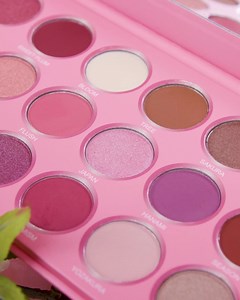 Luis Alejandro Beauty x Lurella Cosmetics. brings you our new BLOSSOM palette for our April Subscription Box🌸 You’ll be ready to slay all spring long with the perfect combo of bright pinks, mauves, and nudes! Head to our website to subscribe and get yours! 💕 | Lurella Cosmetics.