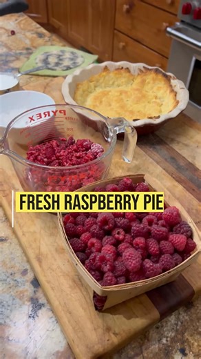 Fresh Raspberry Pie | farmerdean1