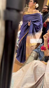 Tanisha Mukherji with mother Tanuja enjoying the moments ♥️ #Tanuja #TanishaMukherji | Indian Television Academy