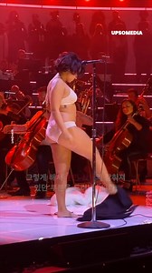 가수 레이가 음악 산업 세계에서 일하며 고통 받은 모든 여성 동업자들에게 자신의 진지한 생각 하나를 전하려 했습니다. | 셀럽