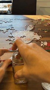 3 of 5 Christmas Themed Boredom Busters! #ideasforkids #activitiesfortoddlers #finemotor #finemotoractivity #toddlermom #momoftoddler #christmasseason #boredombuster #busybag #busybagsfortoddlers #boredombusters | Construction Paper Crafts for Kids