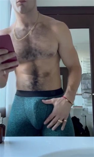 RT @Landon_stfu: Is this Levi Conley?